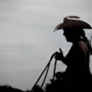 Meet your Posher, Robyn